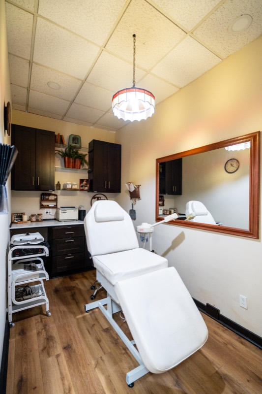Private facial treatment room at Tracy Bryan's Gentlemen Salon